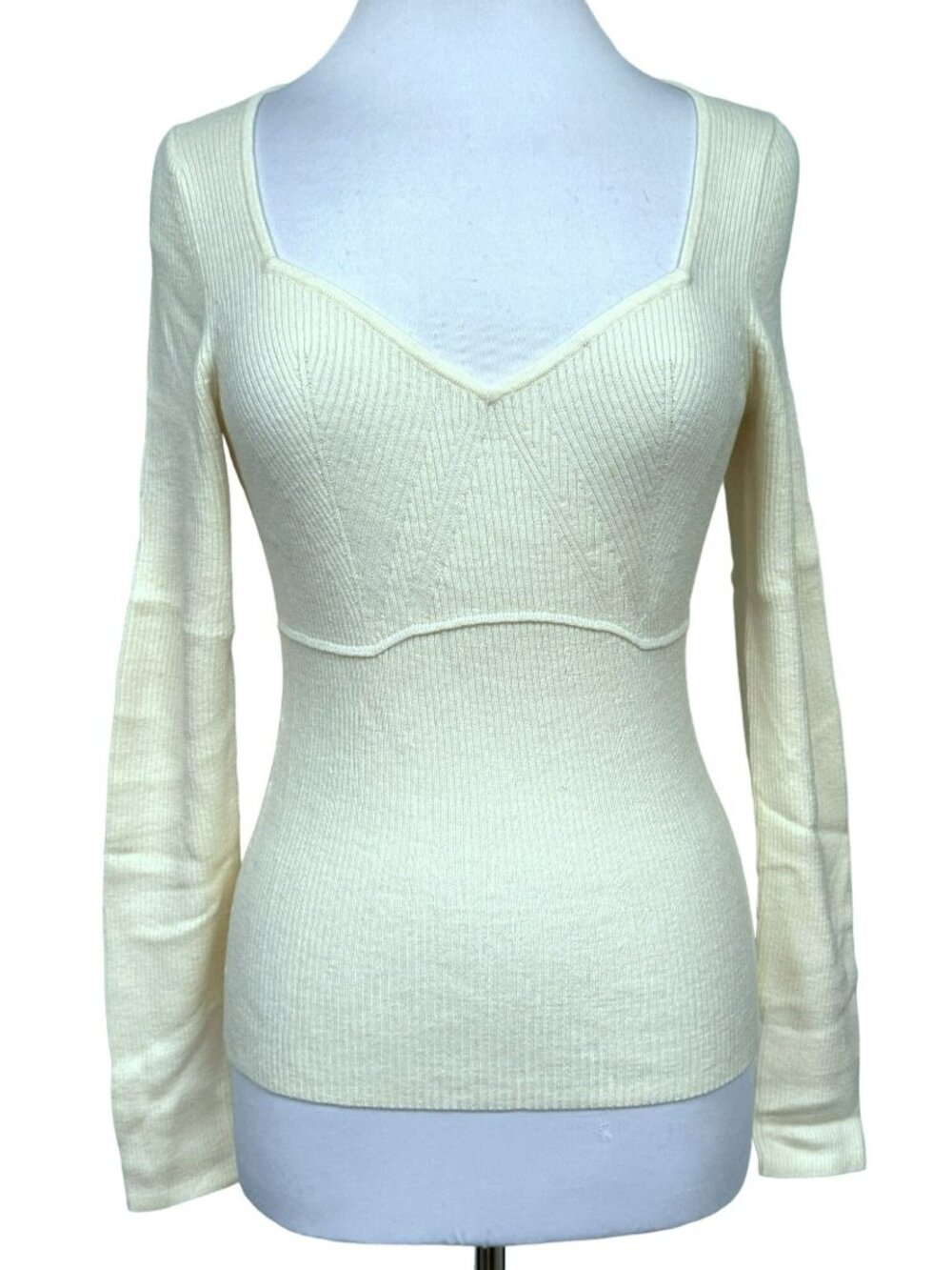 GAP  V-Neck Sweetheart Neckline Mini Rib Fitted Long Sleeve Sweater Ivory Sz M